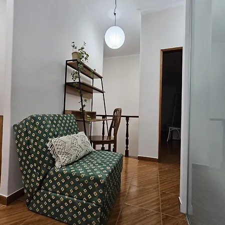 Apartamento Maria Sabe - Santa Cruz (Oeste)