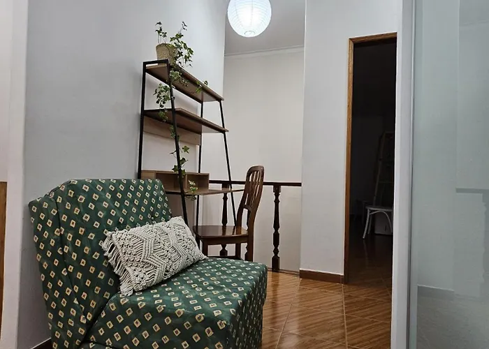 Apartamento Maria Sabe - Santa Cruz (Oeste)